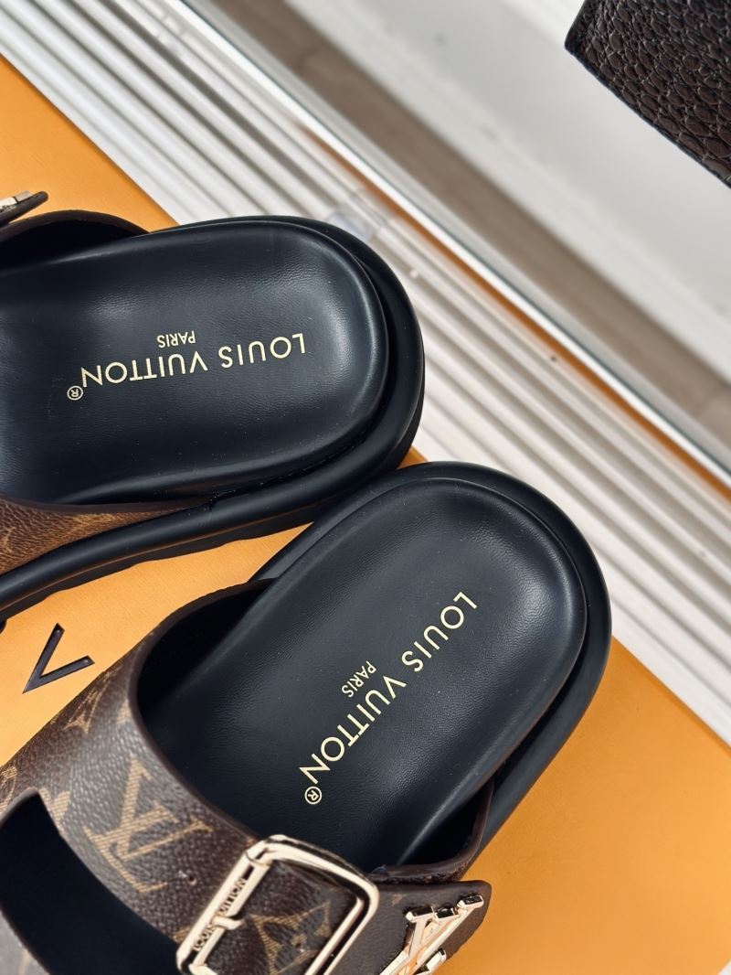 Louis Vuitton Slippers